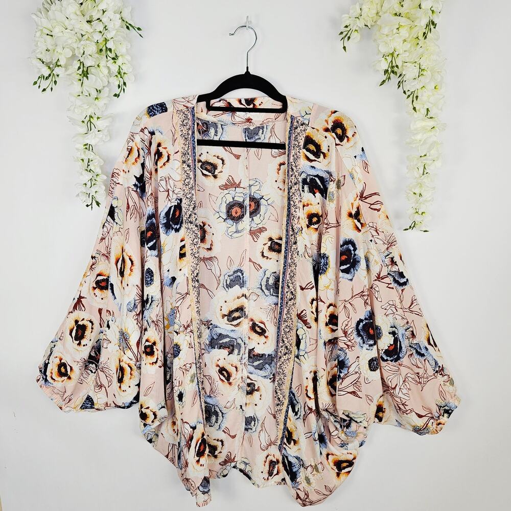 Maurices Pink Floral Peasant Sleeve Kimono XL Large Boho Spring Cover Up Cottage - Picture 4 of 13